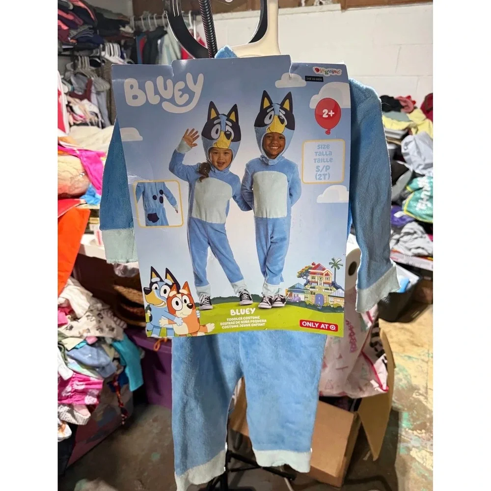 2T bluey costume, NWT